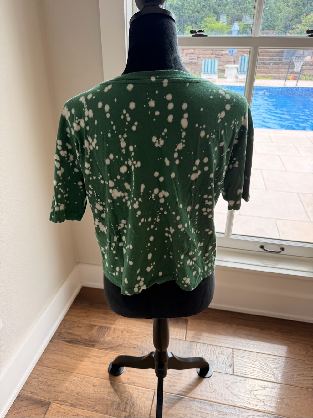Miami Hurricanes Bleached Green Cropped Tee - Picture 4 of 4